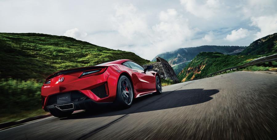  Honda NSX 2018 года  (JP) (фото 13 из 37)